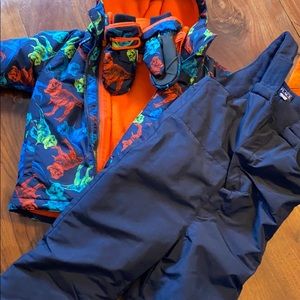 Snow jacket, snow pants & matching snow gloves